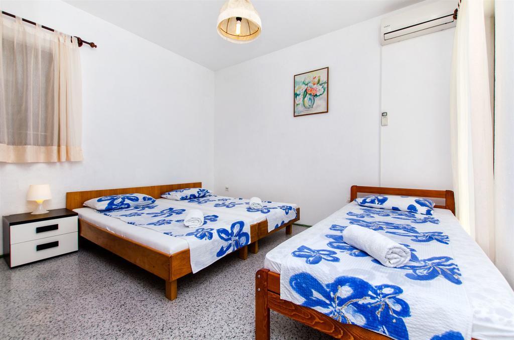 Apartments Stipe Локва-Рогозница Экстерьер фото
